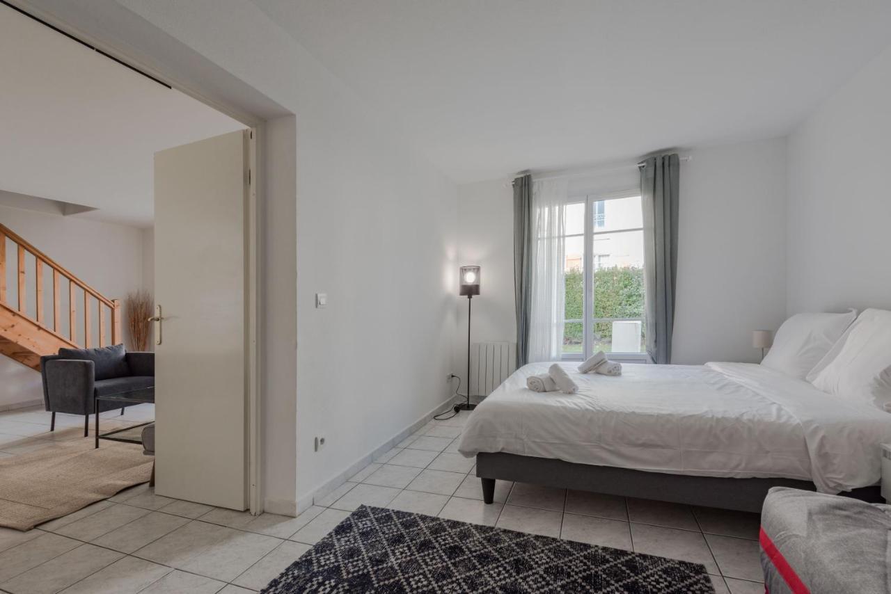 Guest House Next To Disneyland And Paris Bmyguest Magny-le-Hongre Exterior photo